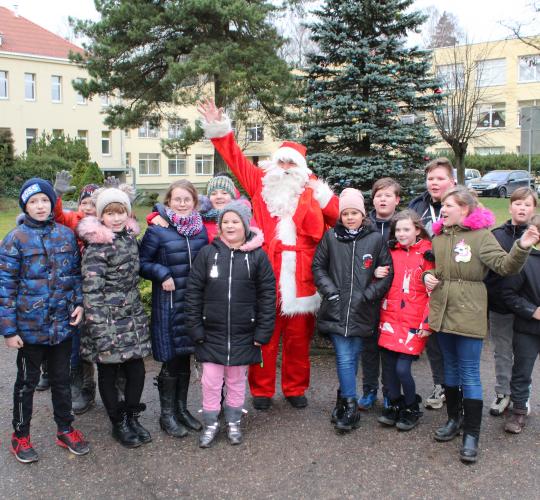 Apsilankymas Kuršėnų vaikų globos namuose!